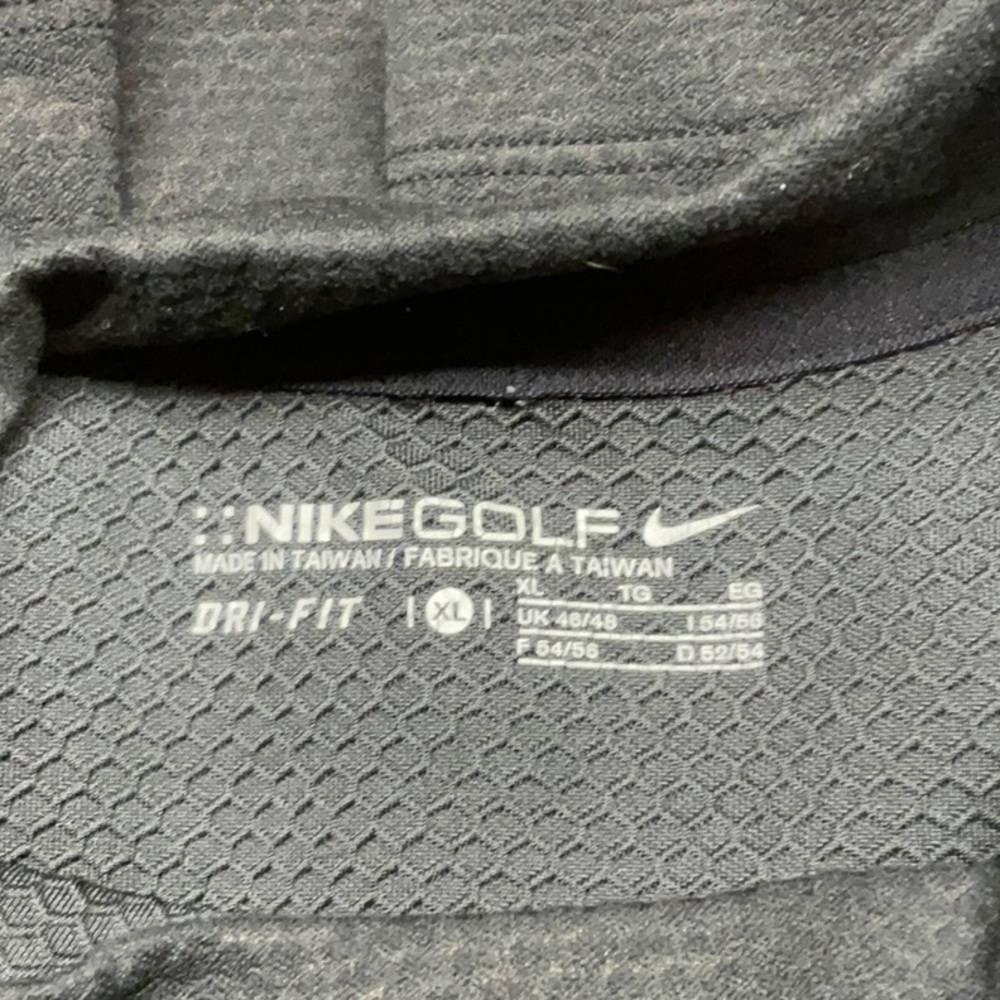 Men’s Nike Golf Dri-Fit Long Sleeve Shirt - Picture 4 of 5